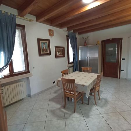 Villamoreno Merlara Exteriér fotografie