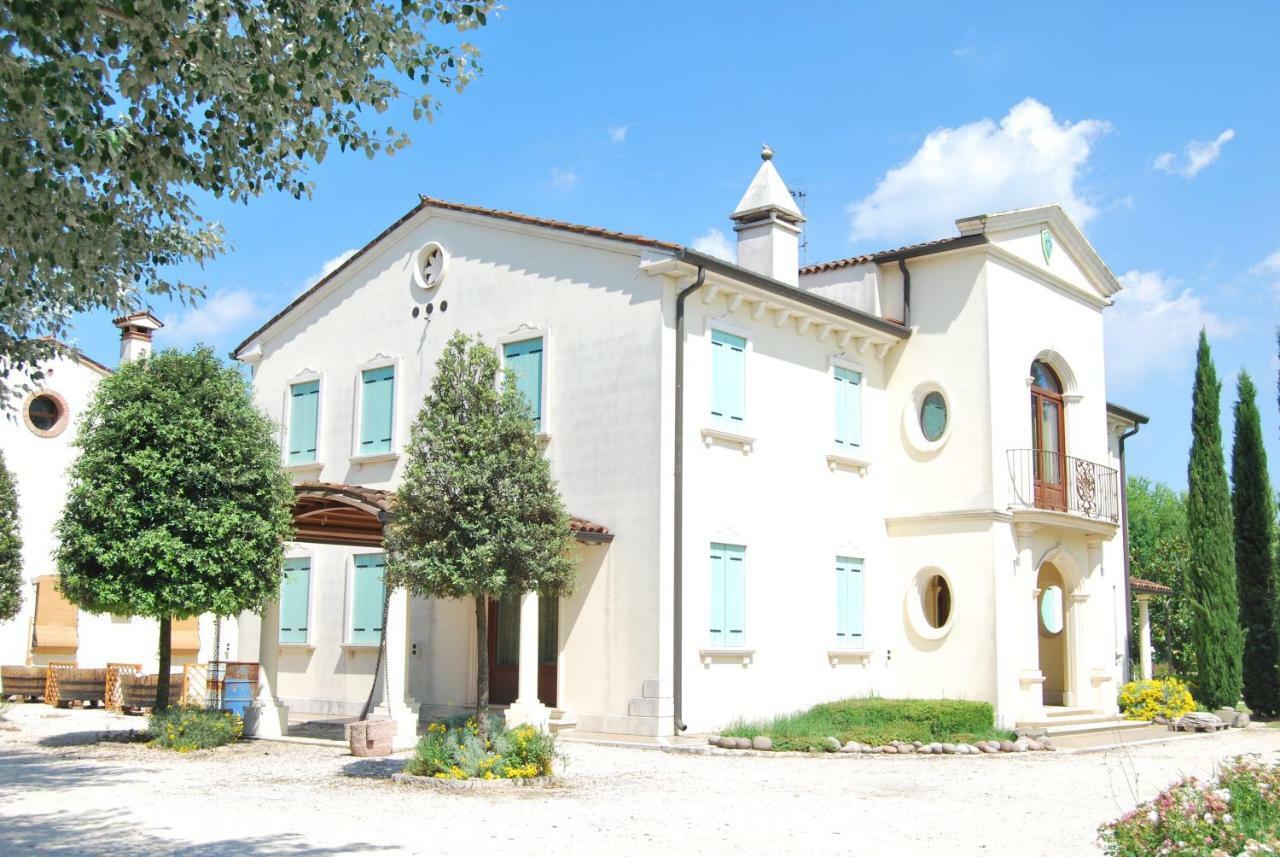 Villamoreno Merlara Exteriér fotografie